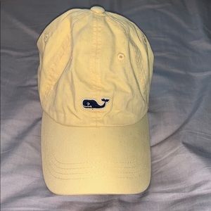 yellow vineyard vines hat